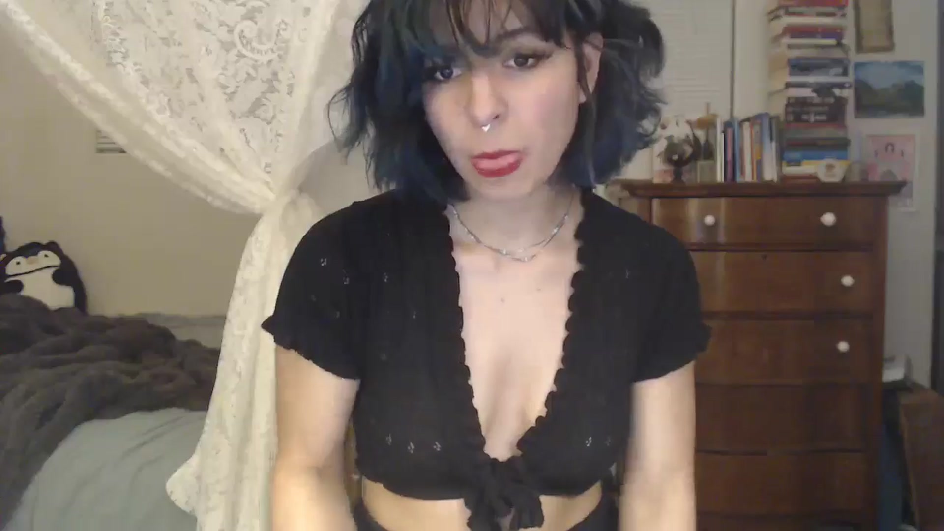 Gallery image thumbnail from Gracey_Bunny's myfreecams stream on, 05/28/2025, 07:25 image 2 of 20