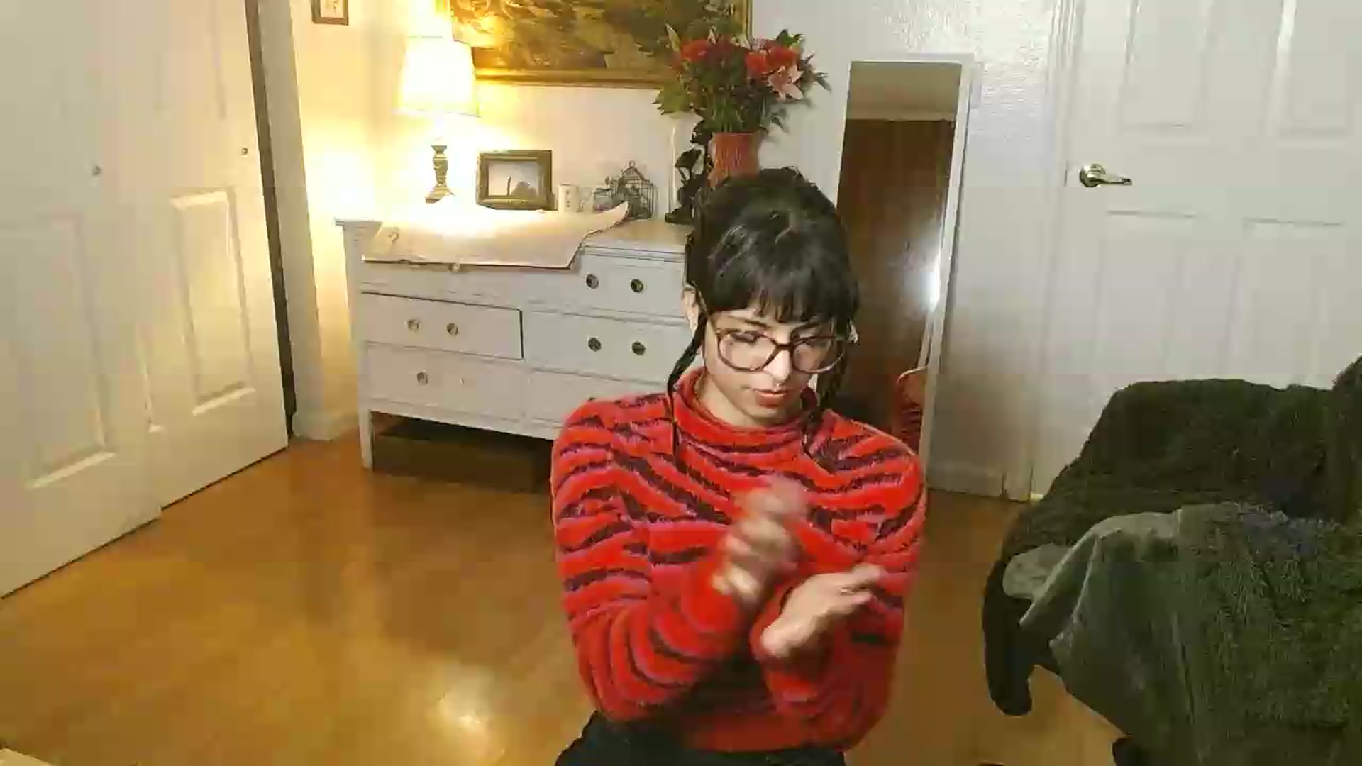 Gallery image thumbnail from Gracey_Bunny's myfreecams stream on, 05/16/2026, 02:45 image 20 of 20