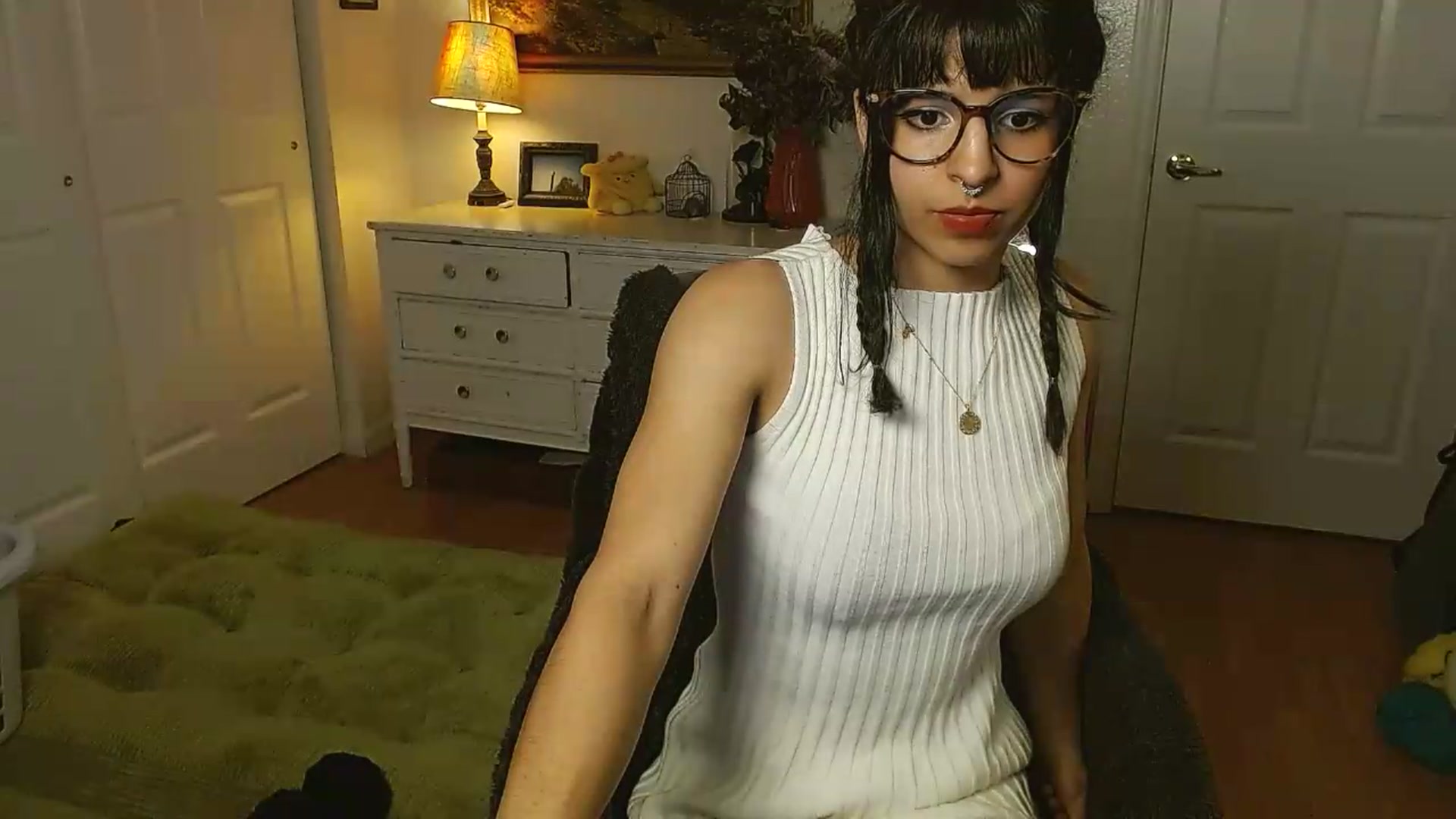 Gallery image thumbnail from Gracey_Bunny's myfreecams stream on, 06/05/2026, 03:08 image 19 of 20