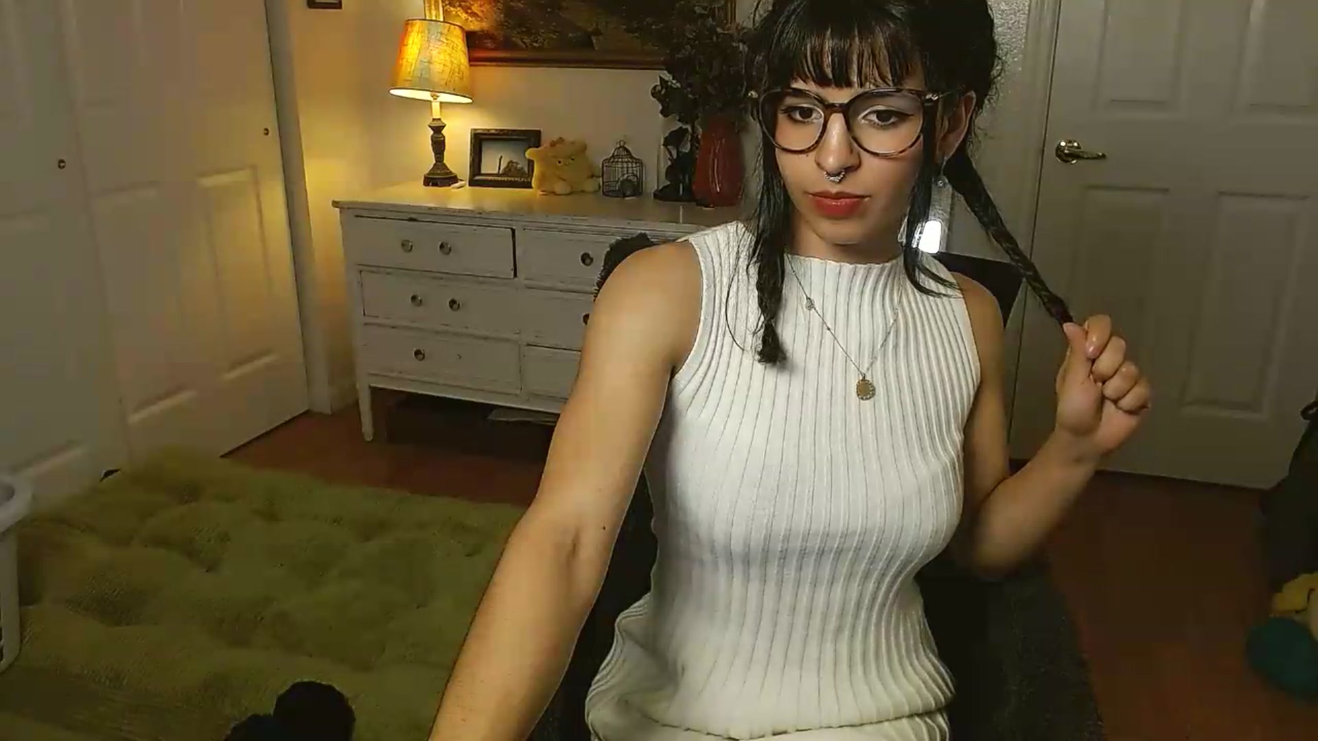 Gallery image thumbnail from Gracey_Bunny's myfreecams stream on, 06/05/2026, 03:08 image 17 of 20