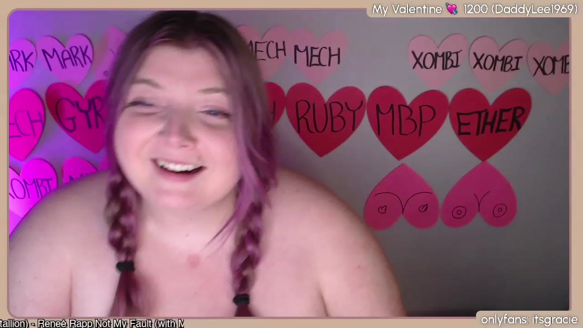 Gallery image thumbnail from Gracie's myfreecams stream on, 02/11/2024, 01:08 image 9 of 20