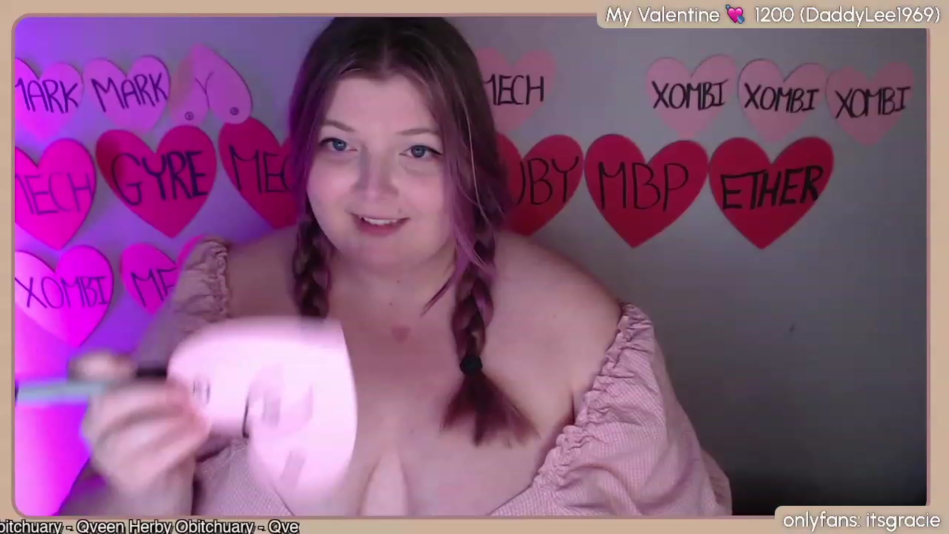 Gallery image thumbnail from Gracie's myfreecams stream on, 02/11/2024, 01:08 image 3 of 20