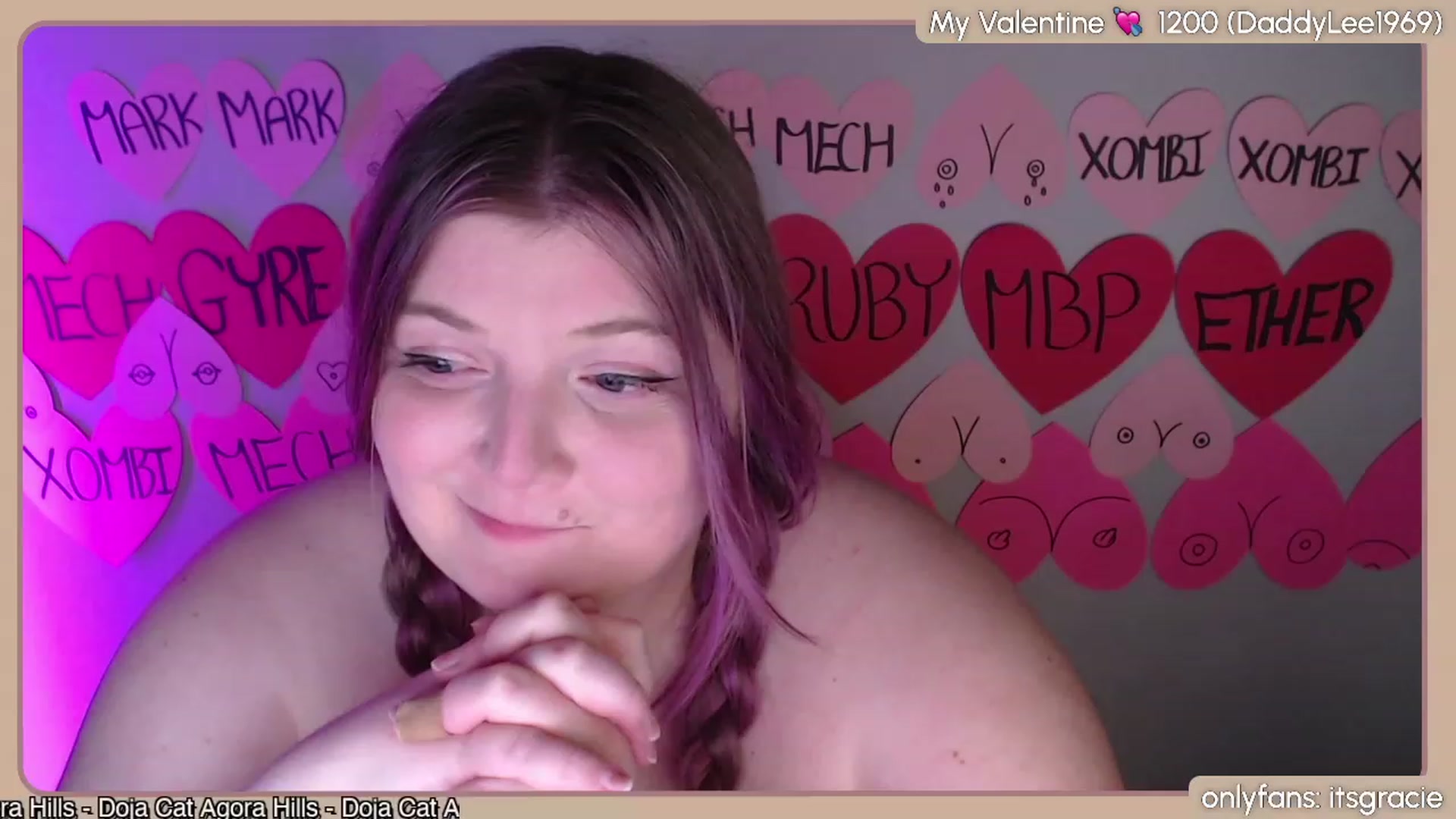 Gallery image thumbnail from Gracie's myfreecams stream on, 02/11/2024, 01:08 image 13 of 20