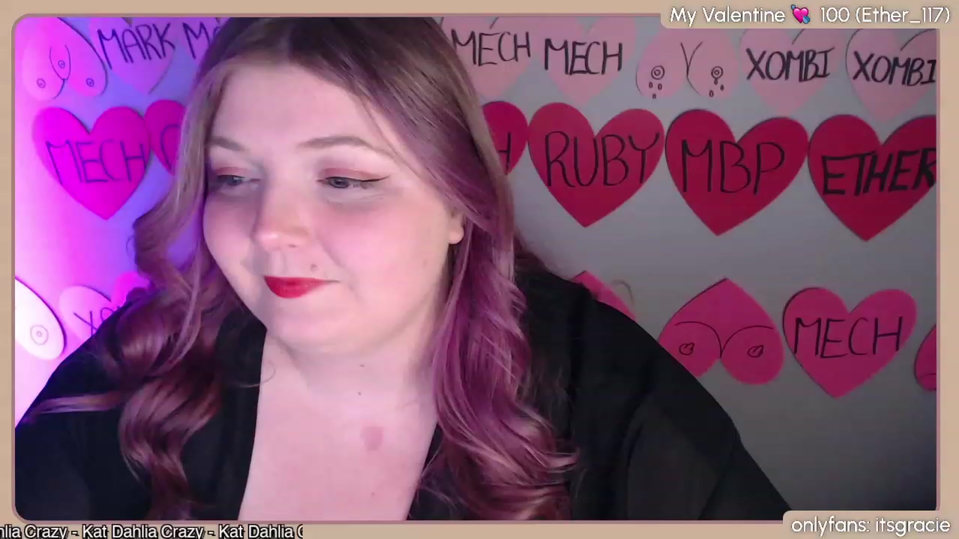 Gallery image thumbnail from Gracie's myfreecams stream on, 02/14/2024, 01:41 image 6 of 20