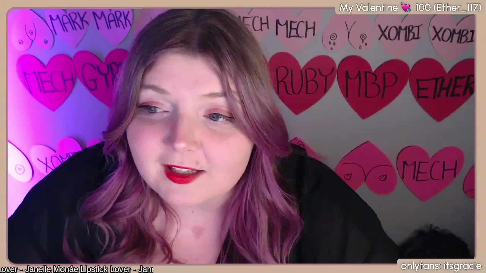 Gallery image thumbnail from Gracie's myfreecams stream on, 02/14/2024, 01:41 image 8 of 20