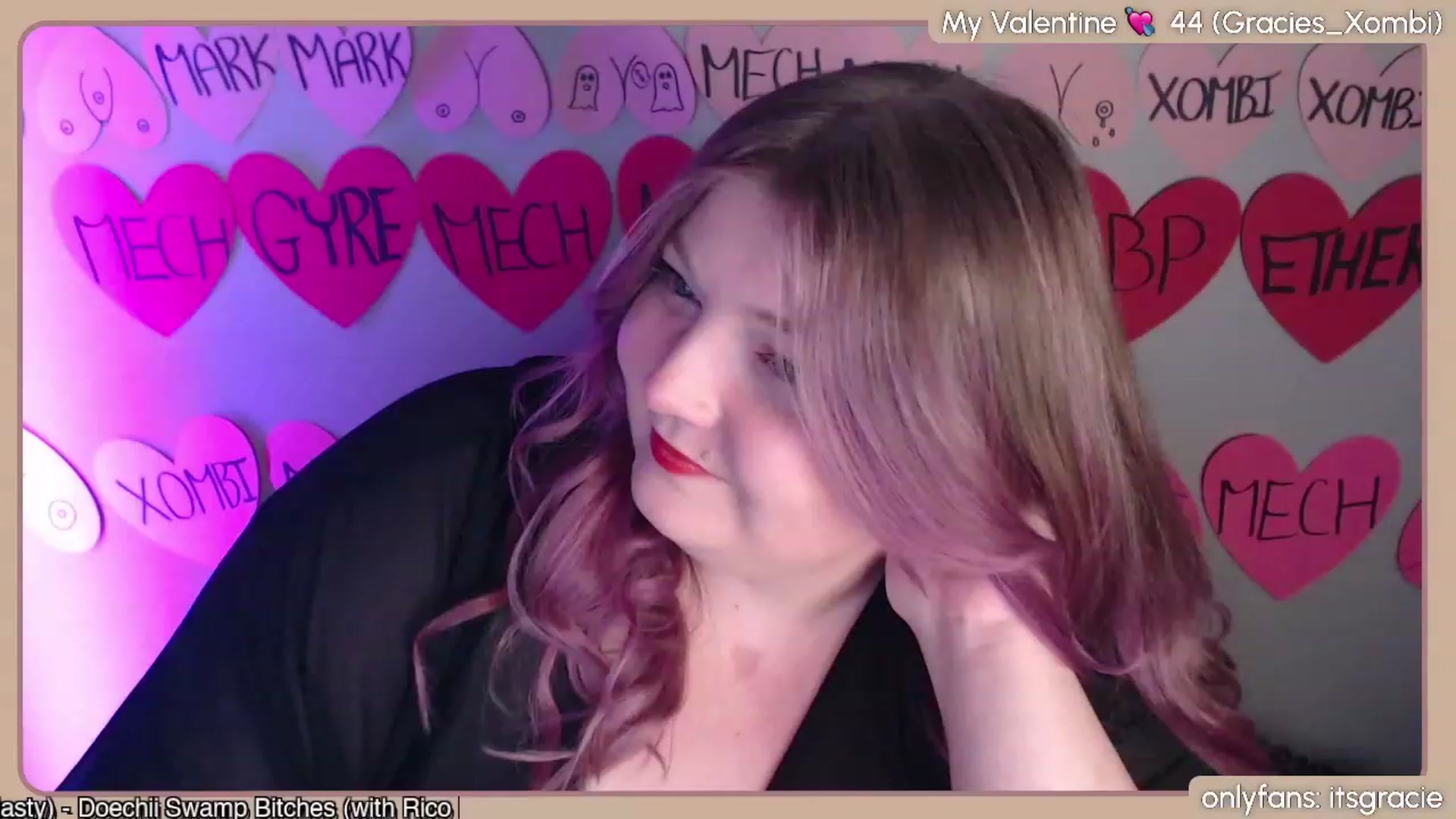 Gallery image thumbnail from Gracie's myfreecams stream on, 02/14/2024, 01:41 image 3 of 20