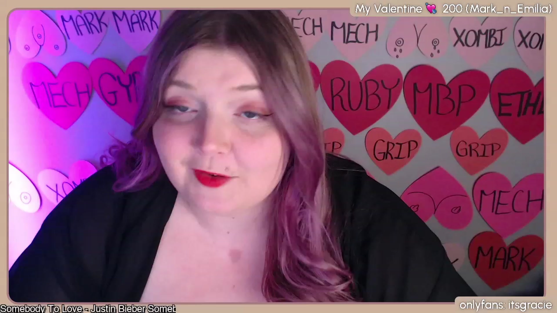Gallery image thumbnail from Gracie's myfreecams stream on, 02/14/2024, 01:41 image 12 of 20