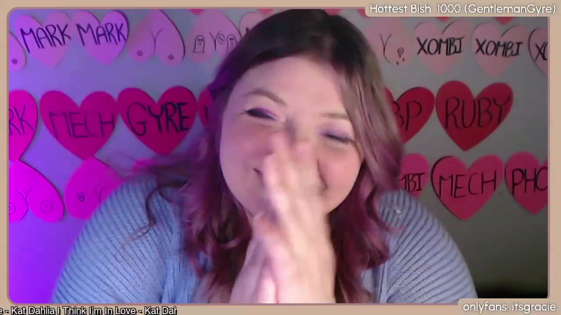 Gallery image thumbnail from Gracie's myfreecams stream on, 02/16/2024, 01:20 image 20 of 20
