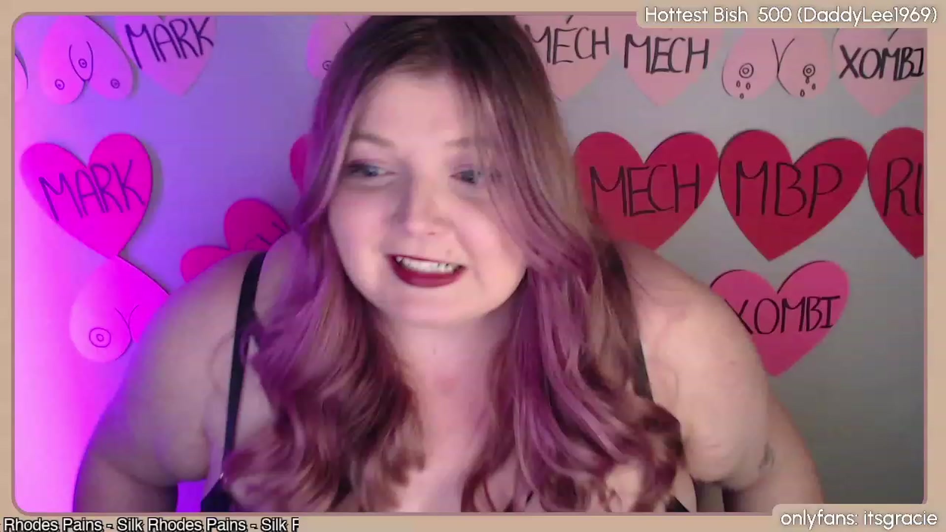 Gallery image thumbnail from Gracie's myfreecams stream on, 02/18/2024, 24:01 image 1 of 20