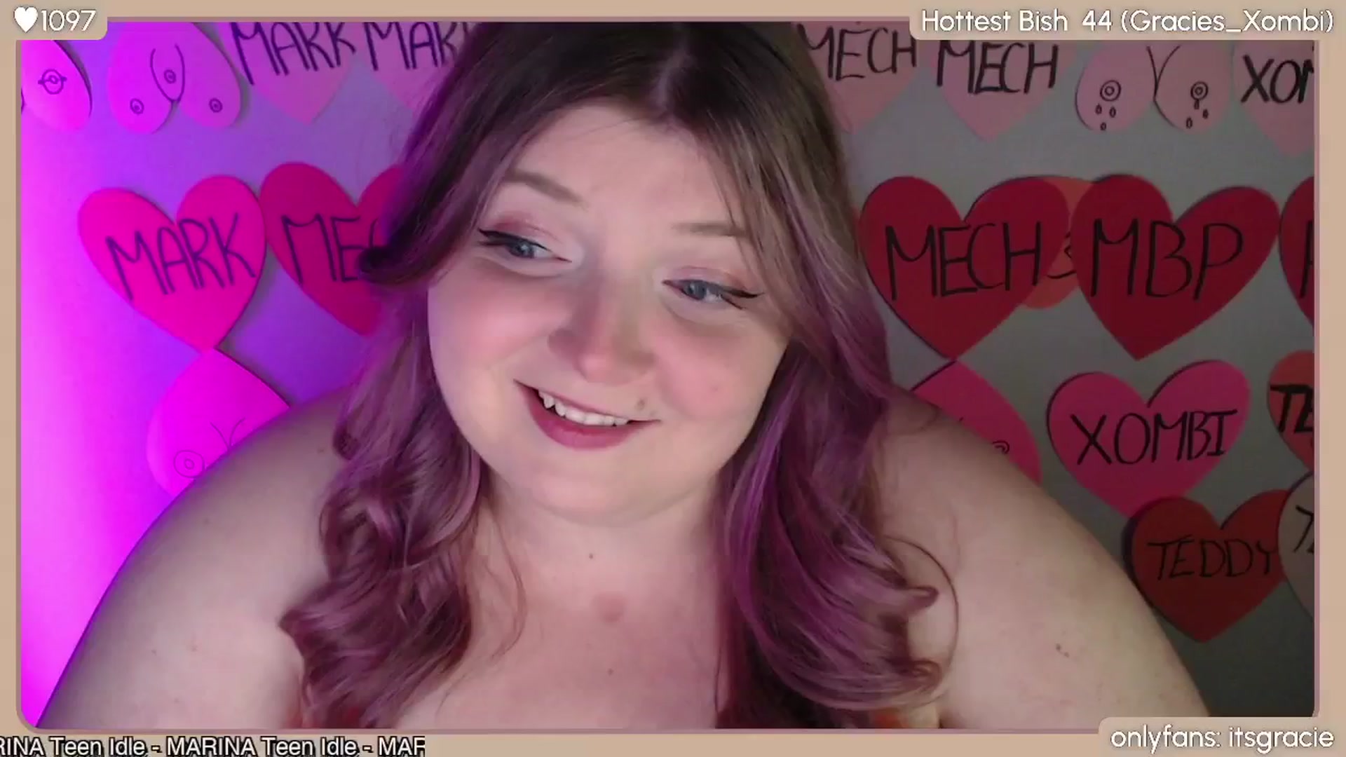 Gallery image thumbnail from Gracie's myfreecams stream on, 02/19/2024, 01:47 image 4 of 20