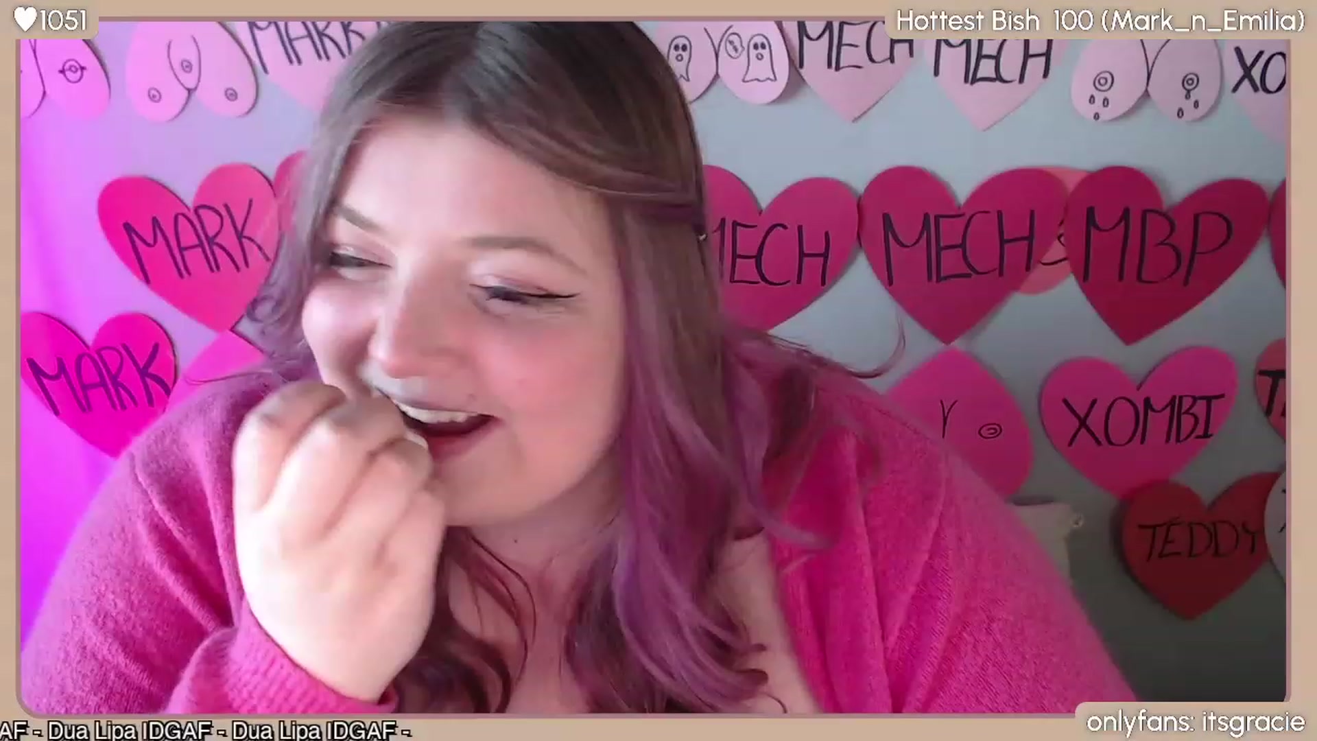 Gallery image thumbnail from Gracie's myfreecams stream on, 02/19/2024, 22:27 image 10 of 20