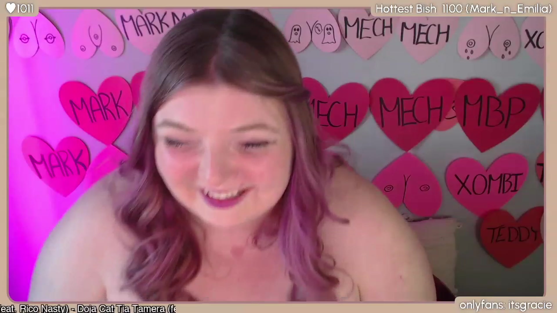 Gallery image thumbnail from Gracie's myfreecams stream on, 02/19/2024, 22:27 image 19 of 20