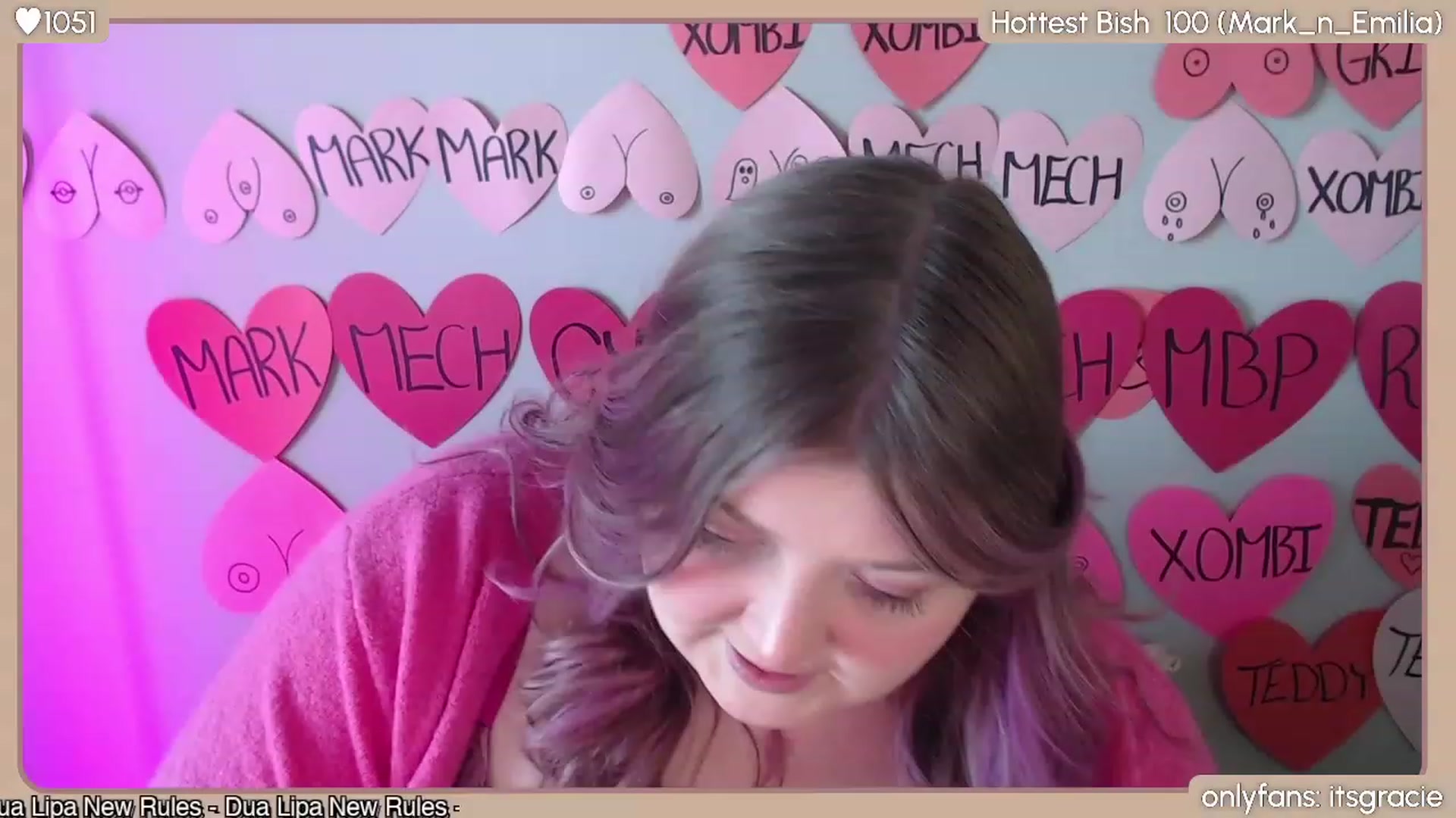 Gallery image thumbnail from Gracie's myfreecams stream on, 02/19/2024, 22:27 image 8 of 20