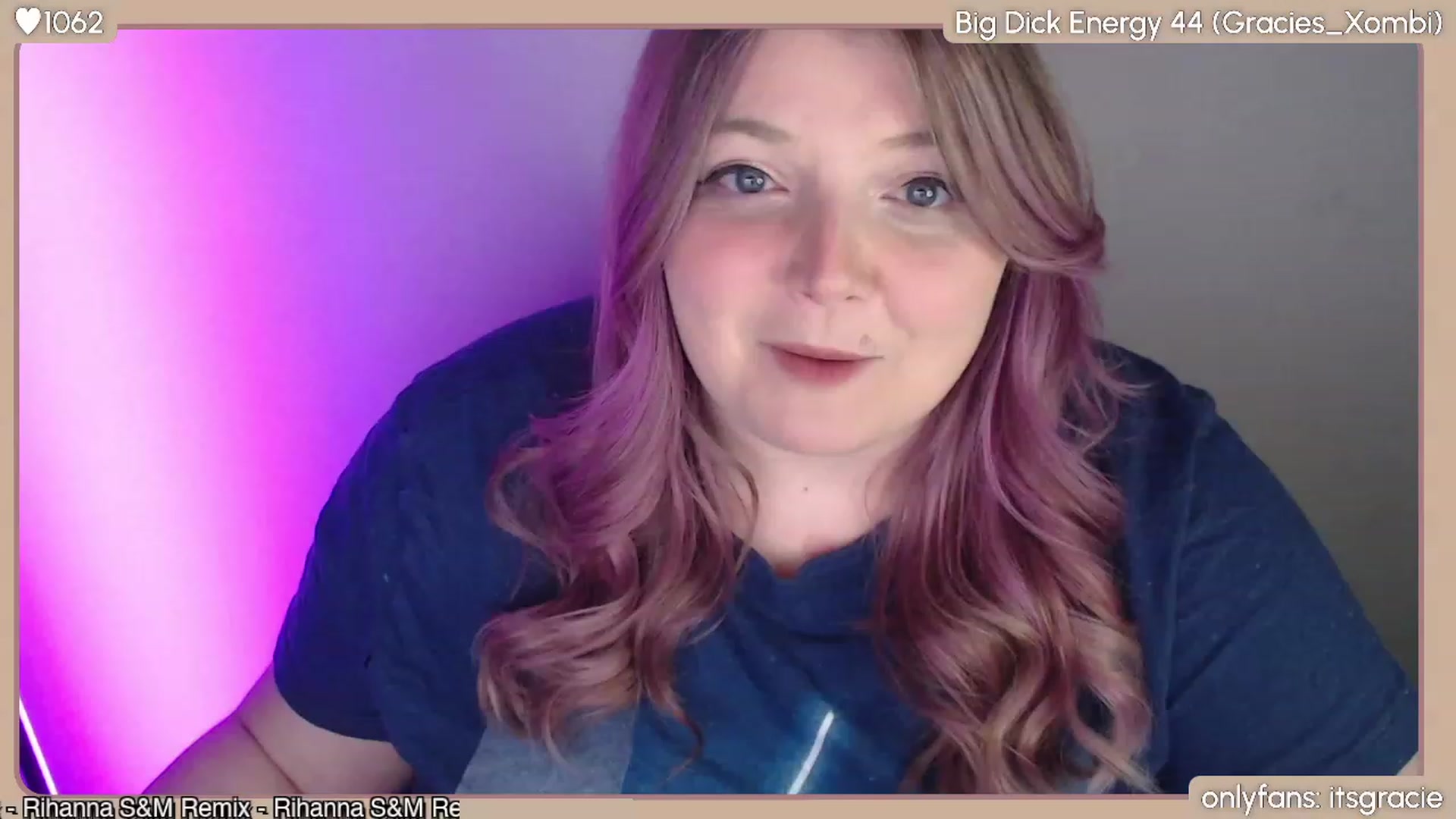 Gallery image thumbnail from Gracie's myfreecams stream on, 02/26/2024, 24:00 image 17 of 20