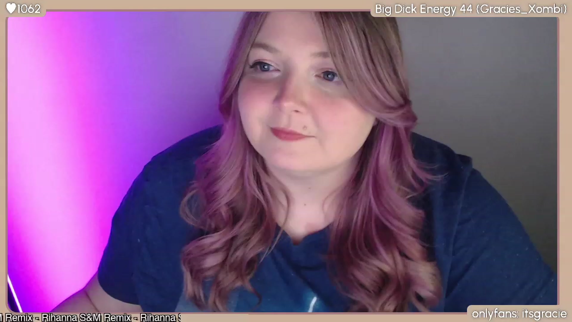 Gallery image thumbnail from Gracie's myfreecams stream on, 02/26/2024, 24:00 image 18 of 20