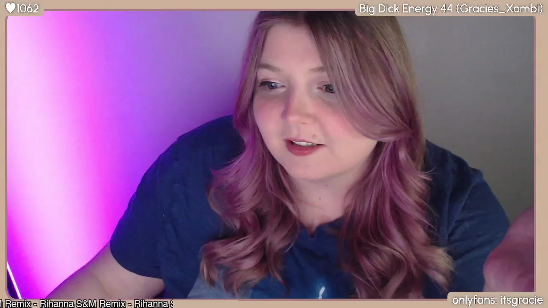 Gallery image thumbnail from Gracie's myfreecams stream on, 02/26/2024, 24:00 image 16 of 20