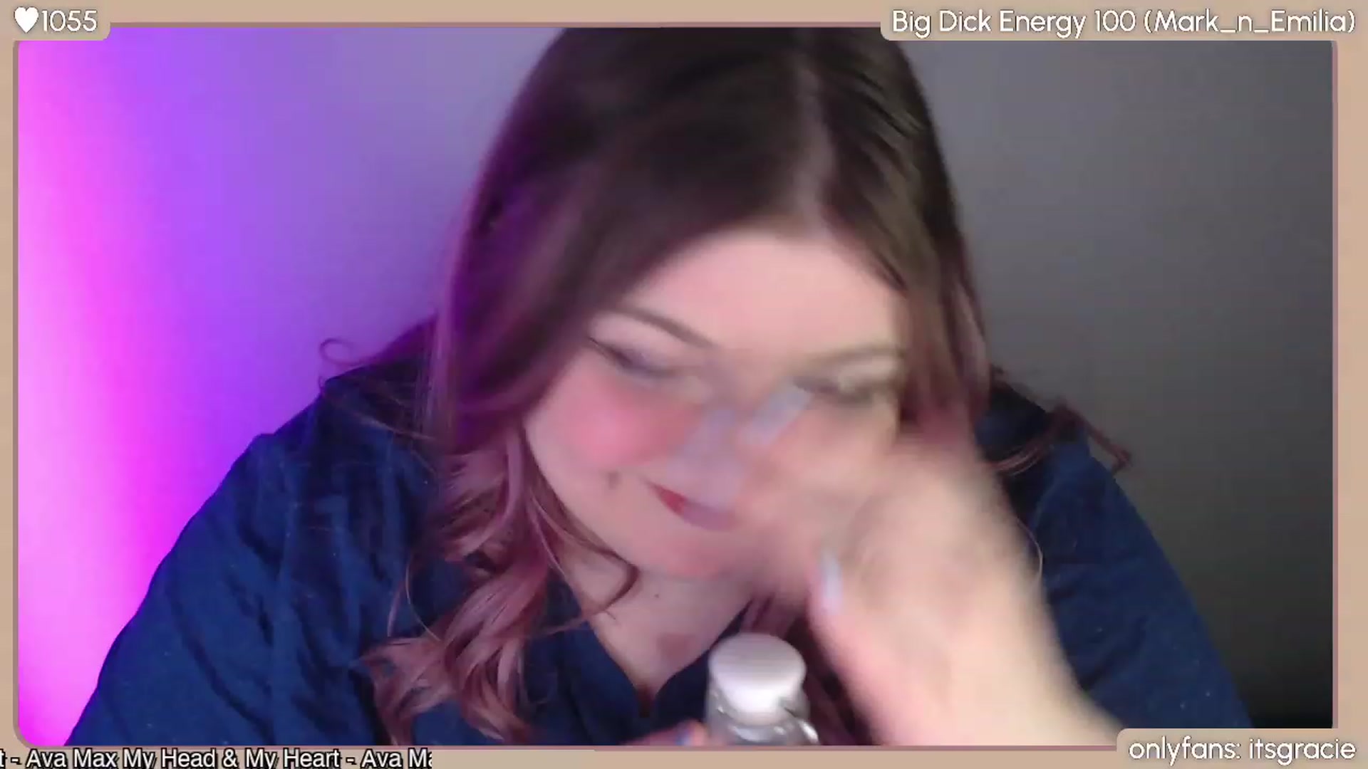 Gallery image thumbnail from Gracie's myfreecams stream on, 02/26/2024, 01:22 image 19 of 20