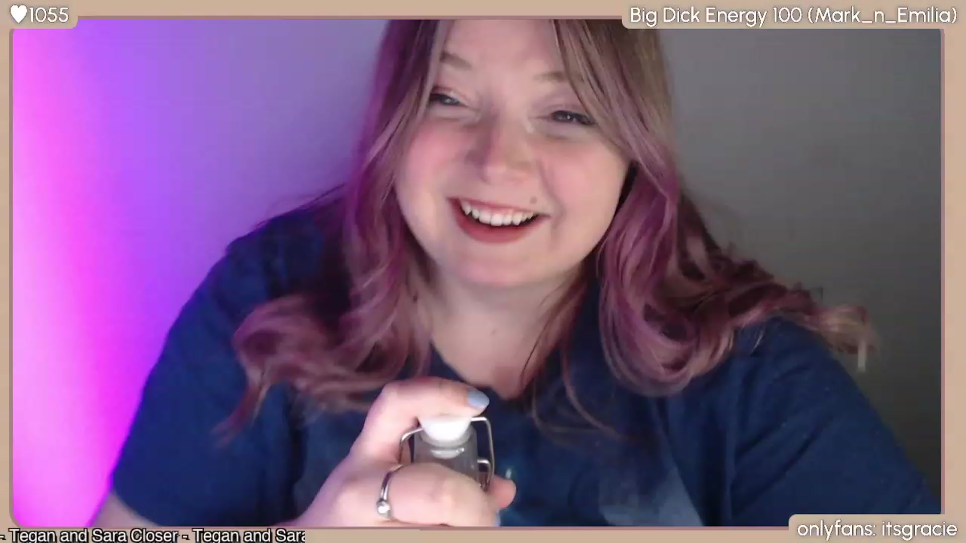 Gallery image thumbnail from Gracie's myfreecams stream on, 02/26/2024, 01:22 image 15 of 20