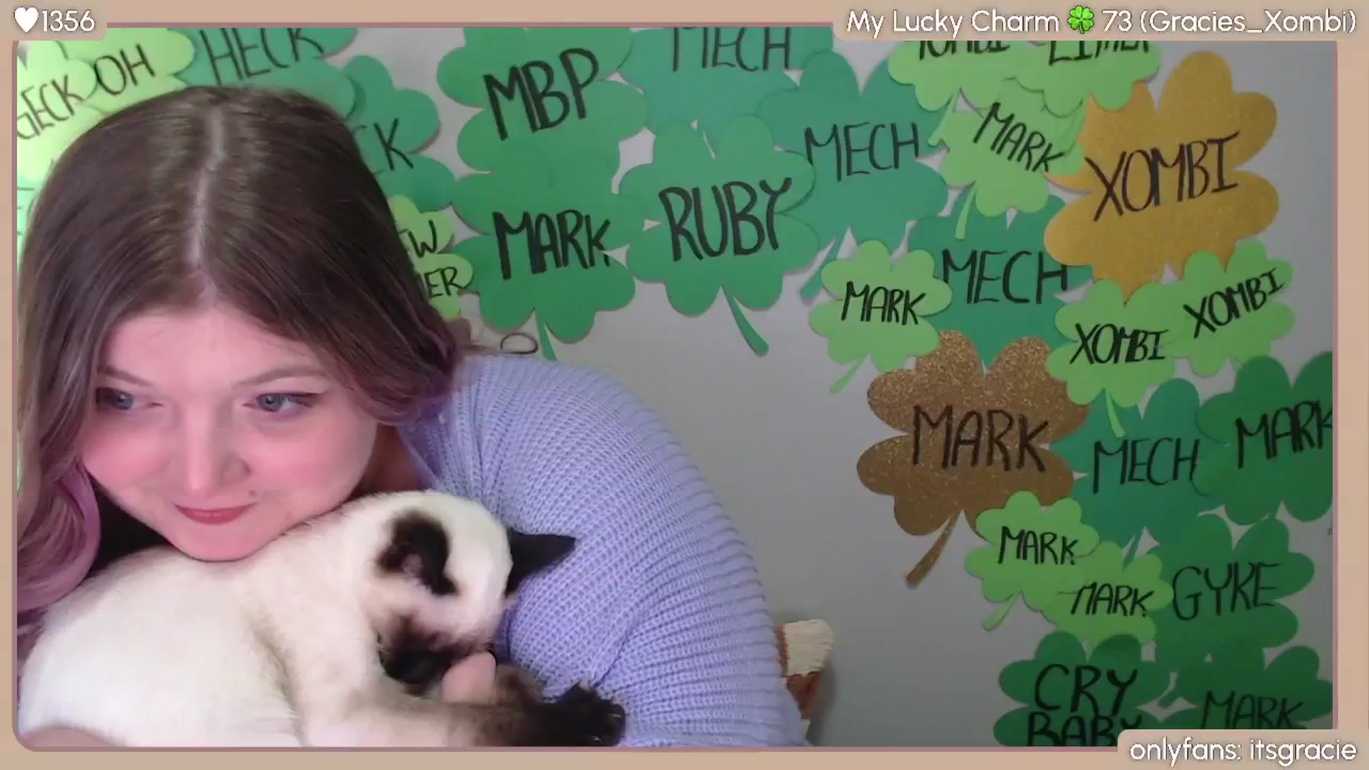 Gallery image thumbnail from Gracie's myfreecams stream on, 03/12/2024, 23:44 image 8 of 20