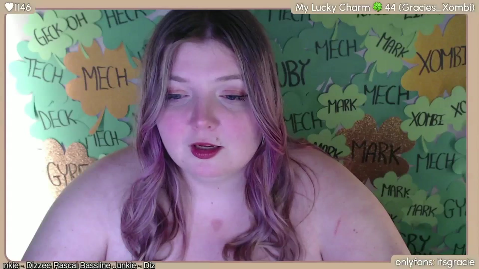 Gallery image thumbnail from Gracie's myfreecams stream on, 03/17/2024, 24:13 image 11 of 20