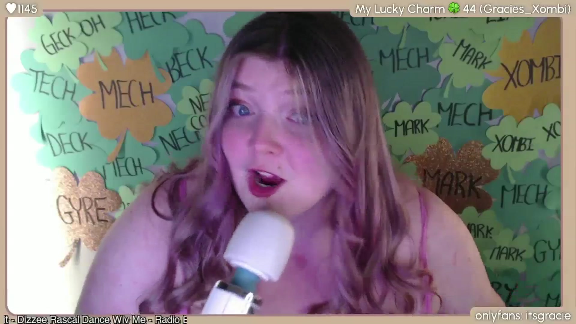 Gallery image thumbnail from Gracie's myfreecams stream on, 03/17/2024, 24:13 image 14 of 20