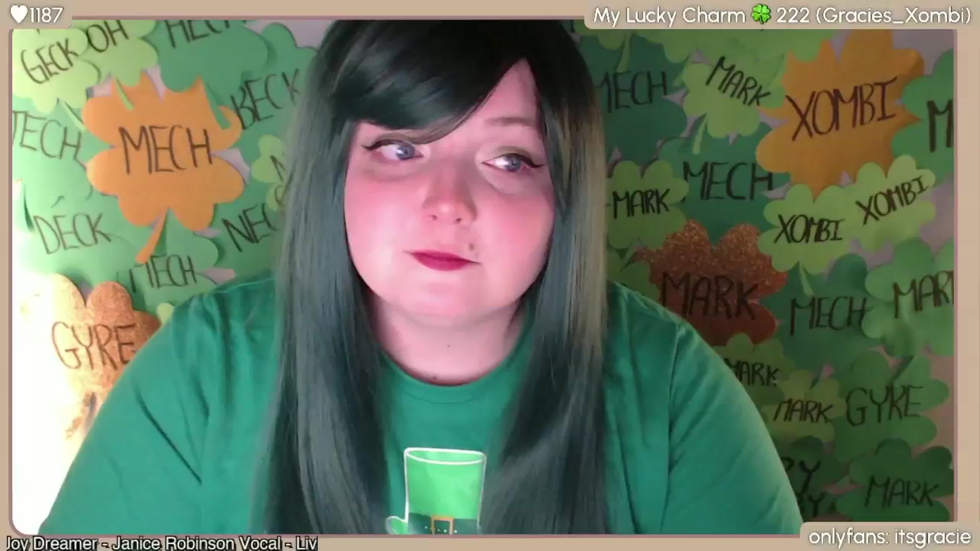 Gallery image thumbnail from Gracie's myfreecams stream on, 03/18/2024, 24:01 image 16 of 20
