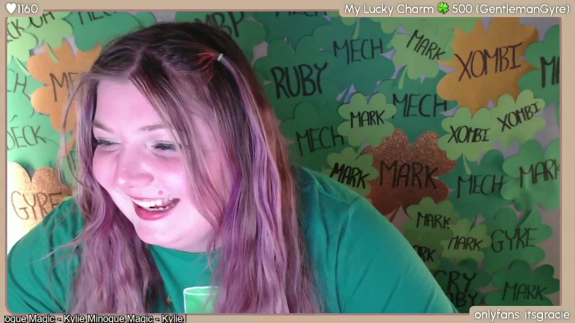 Gallery image thumbnail from Gracie's myfreecams stream on, 03/18/2024, 24:44 image 14 of 20
