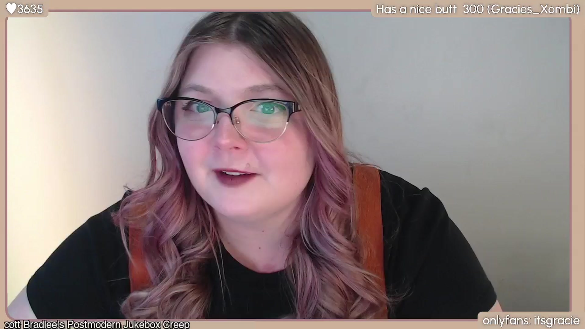 Gallery image thumbnail from Gracie's myfreecams stream on, 04/02/2024, 23:44 image 3 of 20