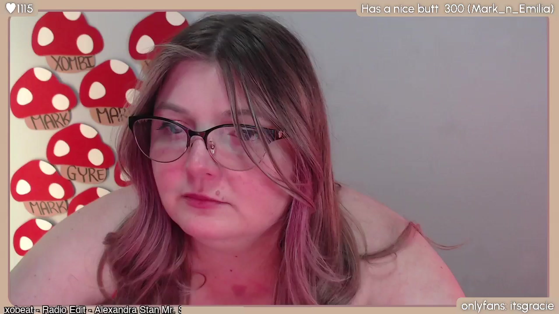 Gallery image thumbnail from Gracie's myfreecams stream on, 04/08/2024, 01:15 image 9 of 20