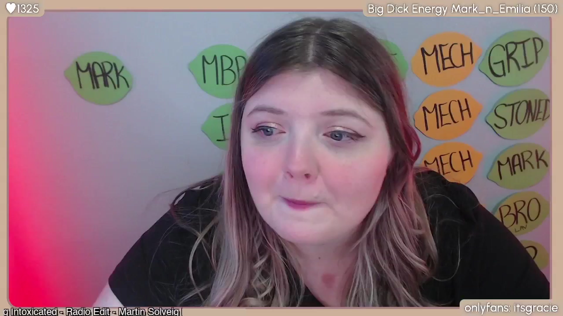 Gallery image thumbnail from Gracie's myfreecams stream on, 05/14/2024, 24:21 image 15 of 20
