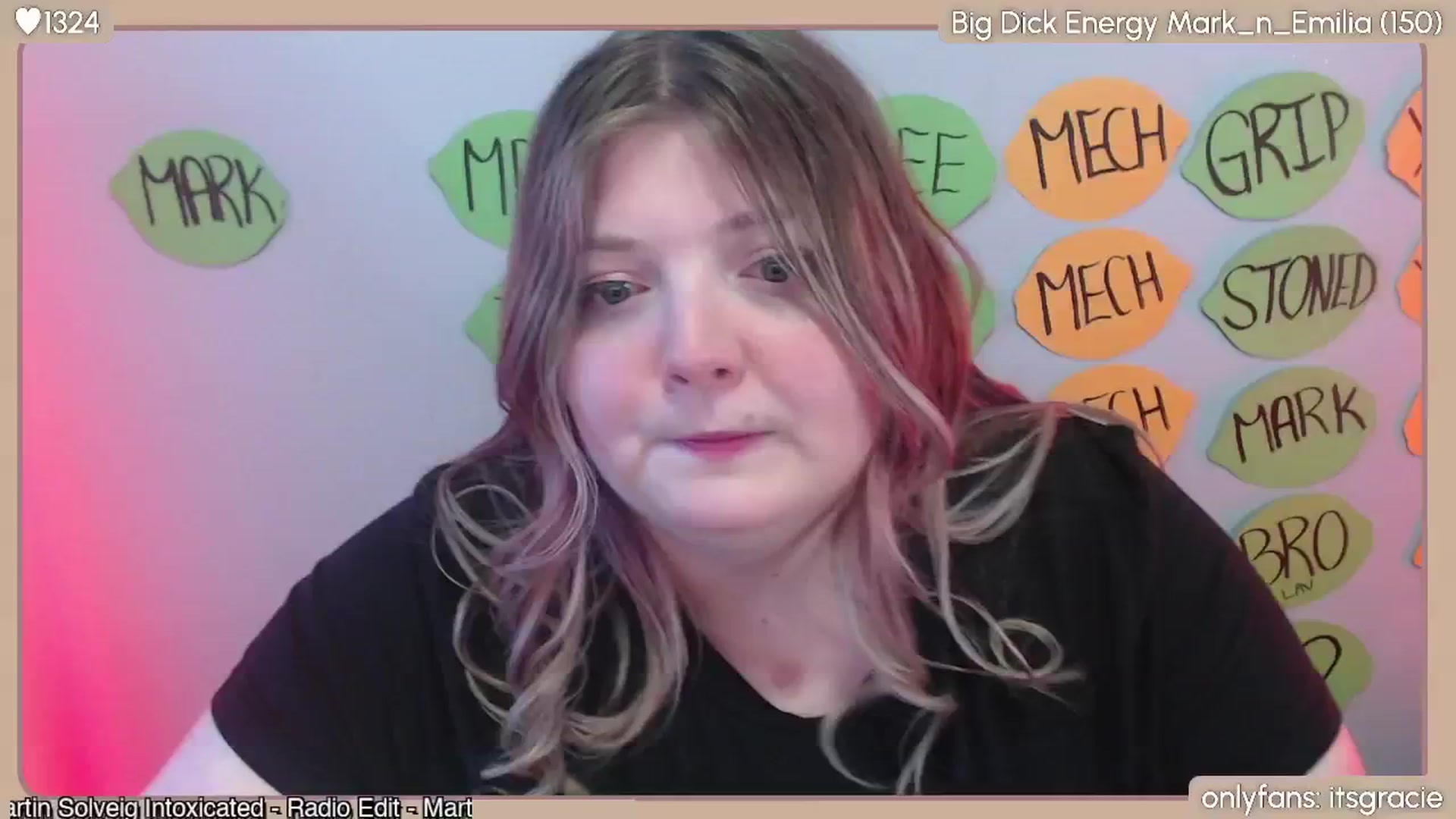Gallery image thumbnail from Gracie's myfreecams stream on, 05/14/2024, 24:21 image 5 of 20