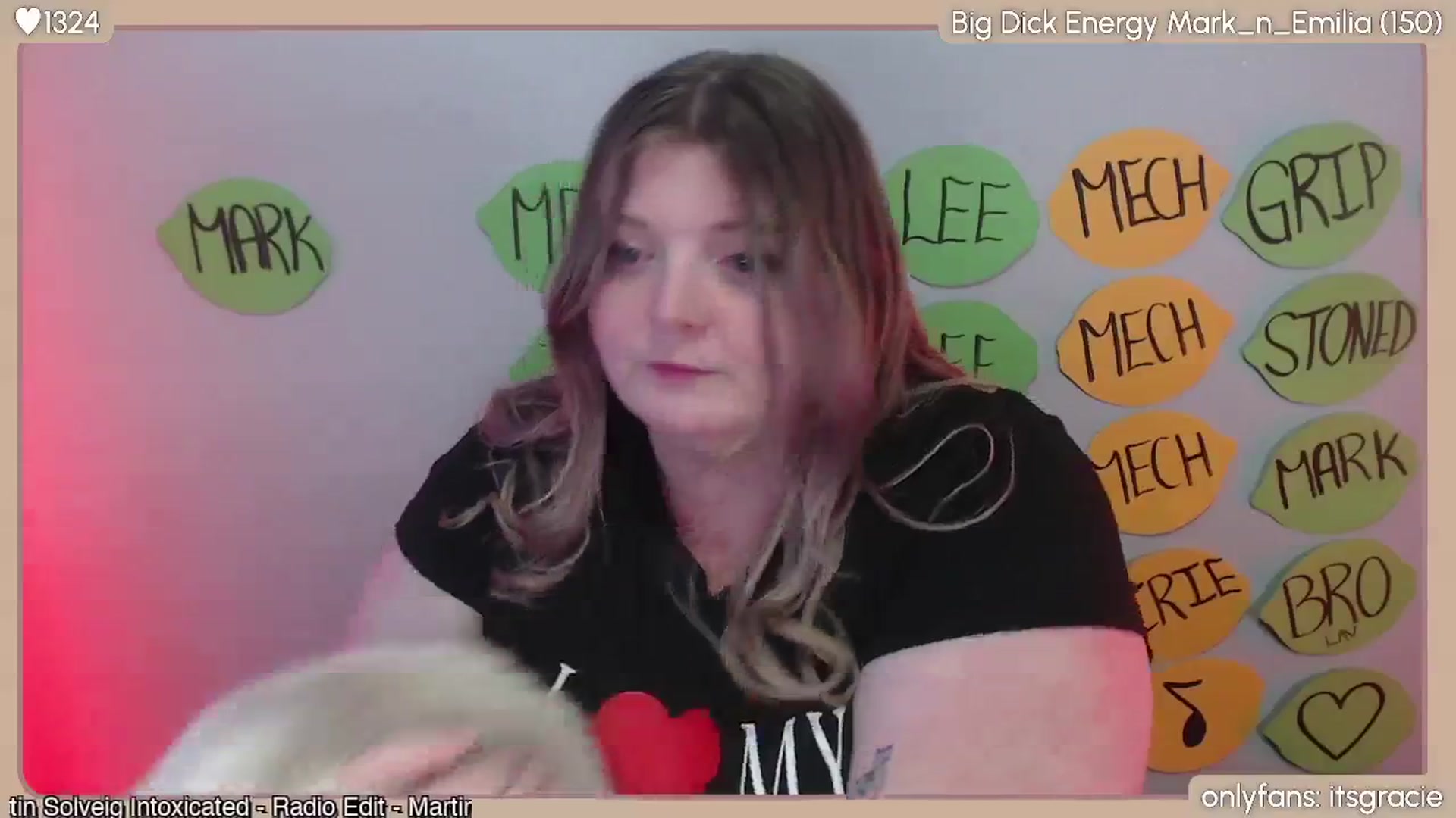 Gallery image thumbnail from Gracie's myfreecams stream on, 05/14/2024, 24:21 image 20 of 20