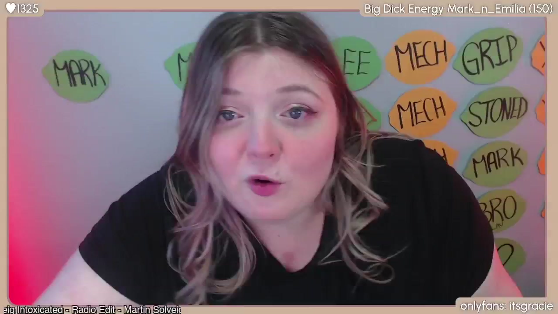 Gallery image thumbnail from Gracie's myfreecams stream on, 05/14/2024, 24:21 image 6 of 20