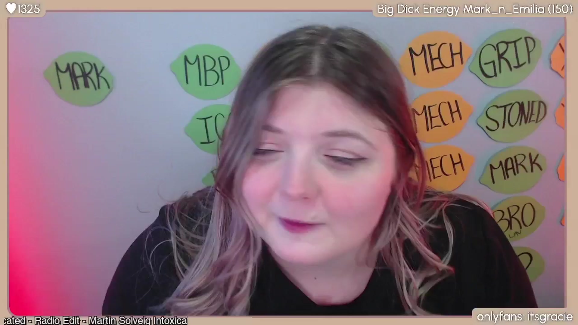 Gallery image thumbnail from Gracie's myfreecams stream on, 05/14/2024, 24:21 image 7 of 20