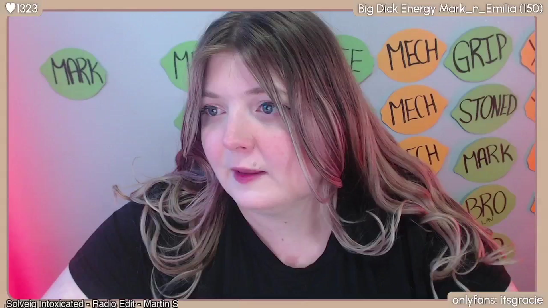 Gallery image thumbnail from Gracie's myfreecams stream on, 05/14/2024, 24:21 image 1 of 20