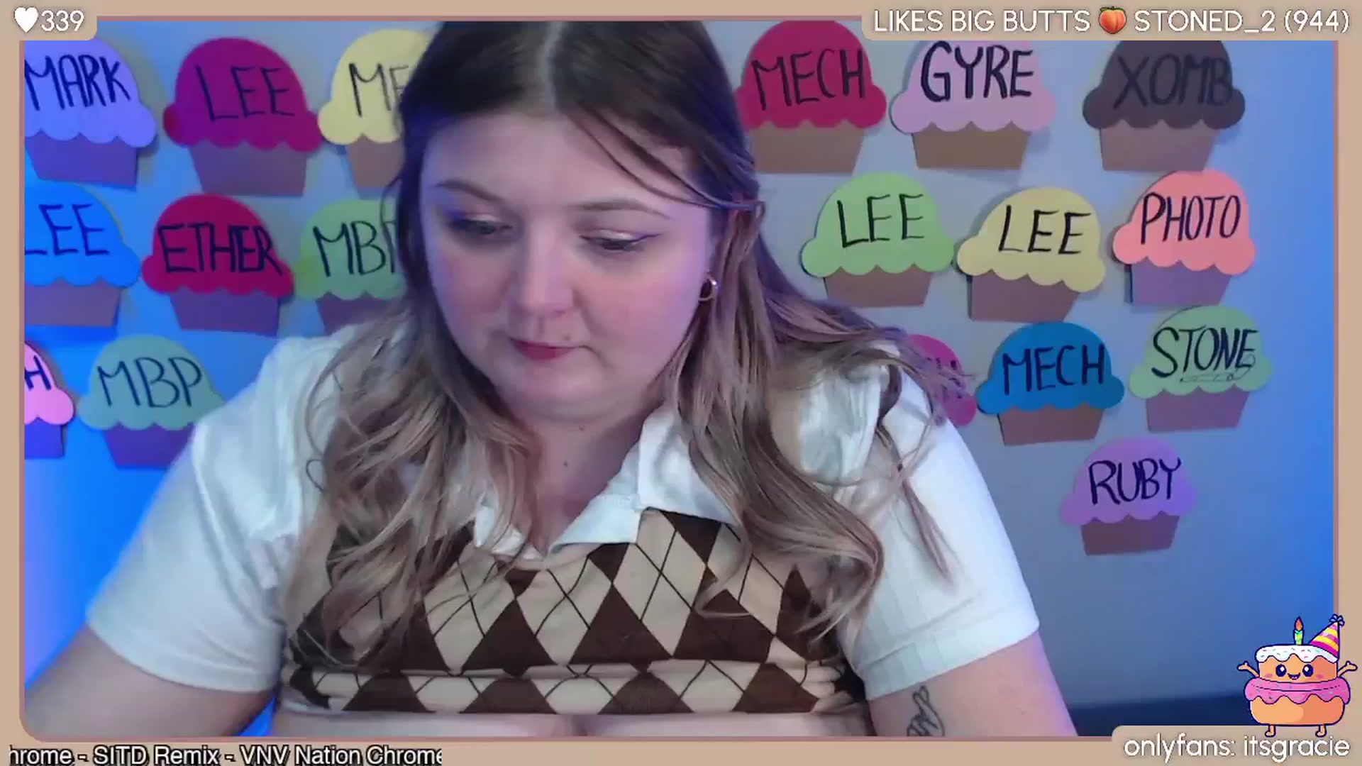 Gallery image thumbnail from Gracie's myfreecams stream on, 06/07/2024, 01:10 image 19 of 20
