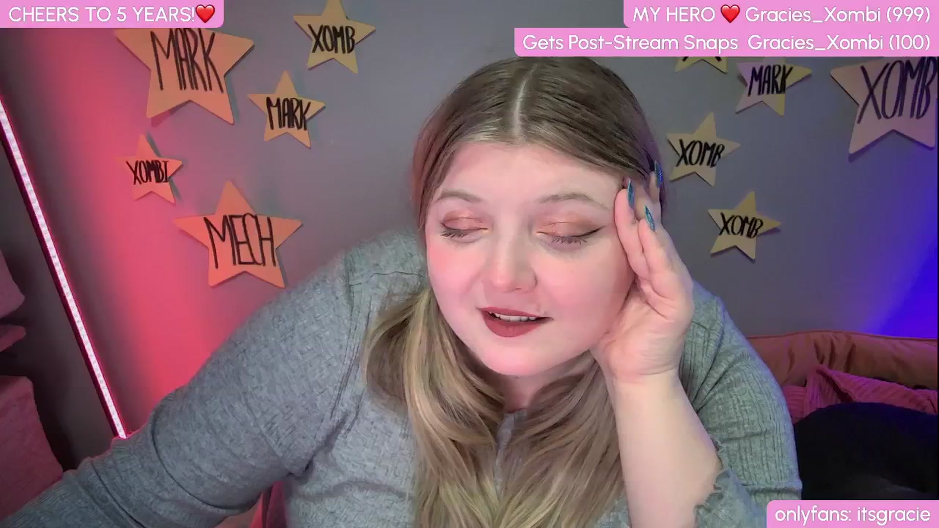 Gallery image thumbnail from Gracie's myfreecams stream on, 01/20/2025, 24:01 image 3 of 20