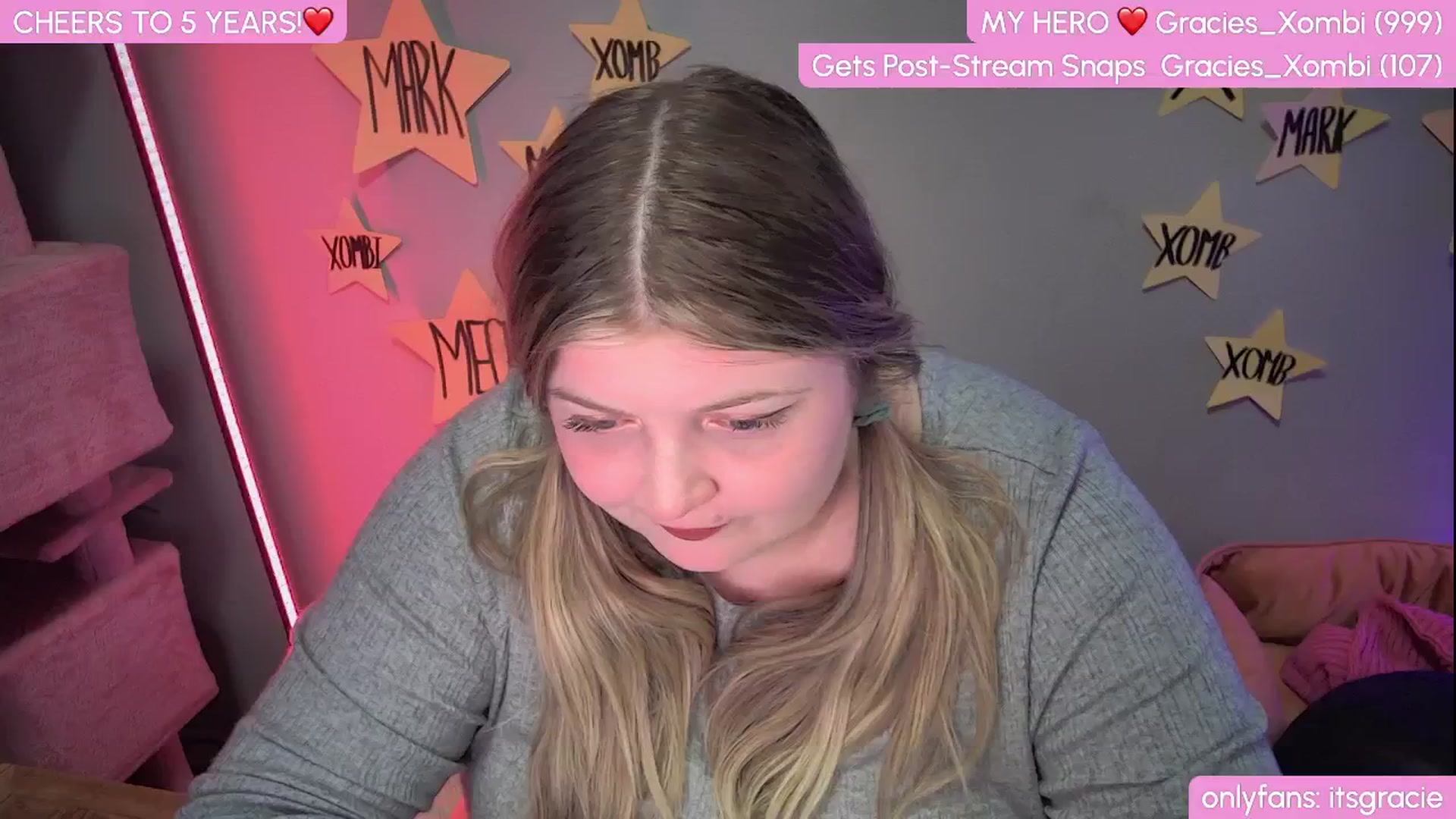 Gallery image thumbnail from Gracie's myfreecams stream on, 01/20/2025, 24:01 image 19 of 20