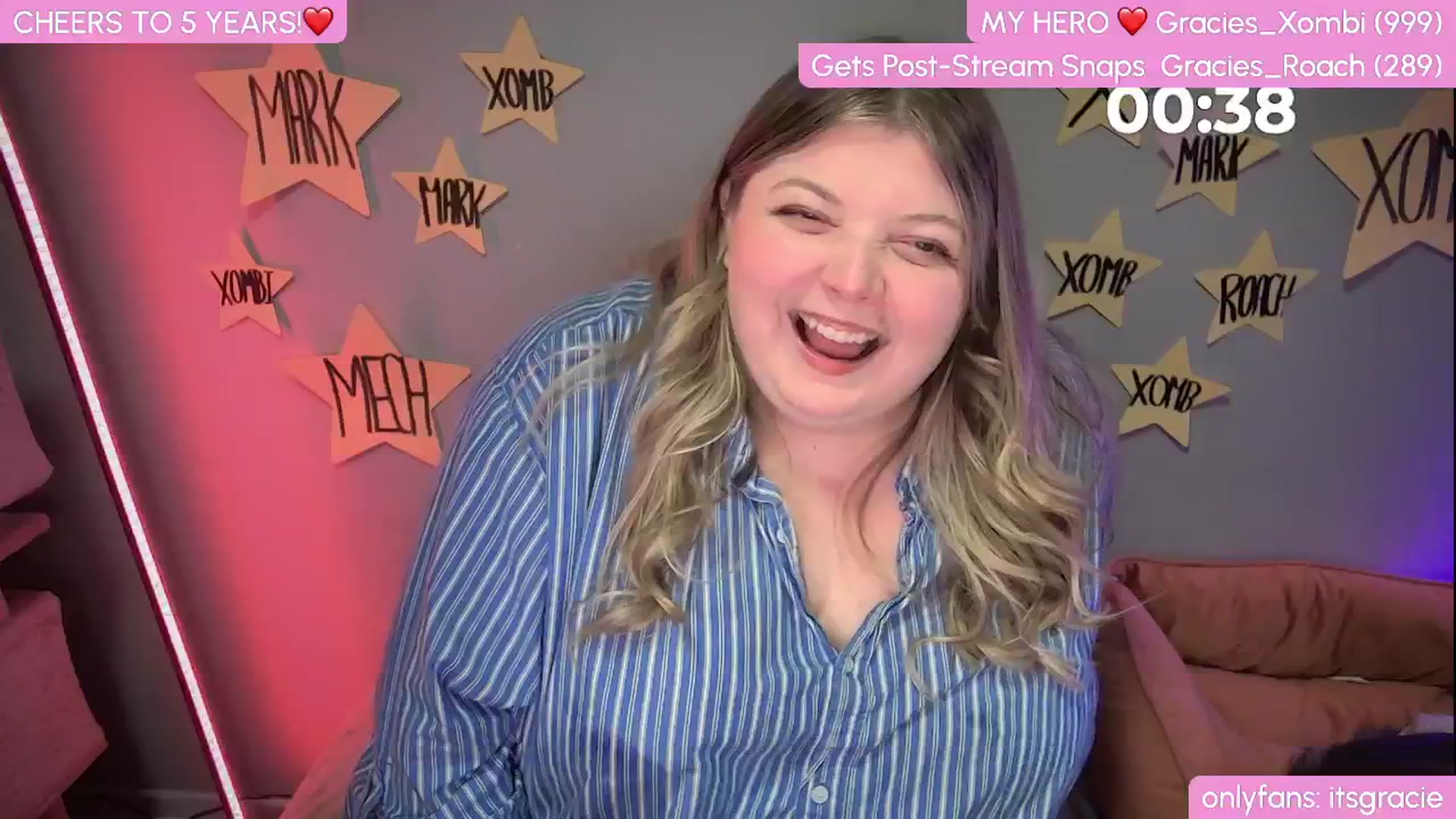 Gallery image thumbnail from Gracie's myfreecams stream on, 01/21/2025, 01:23 image 10 of 20