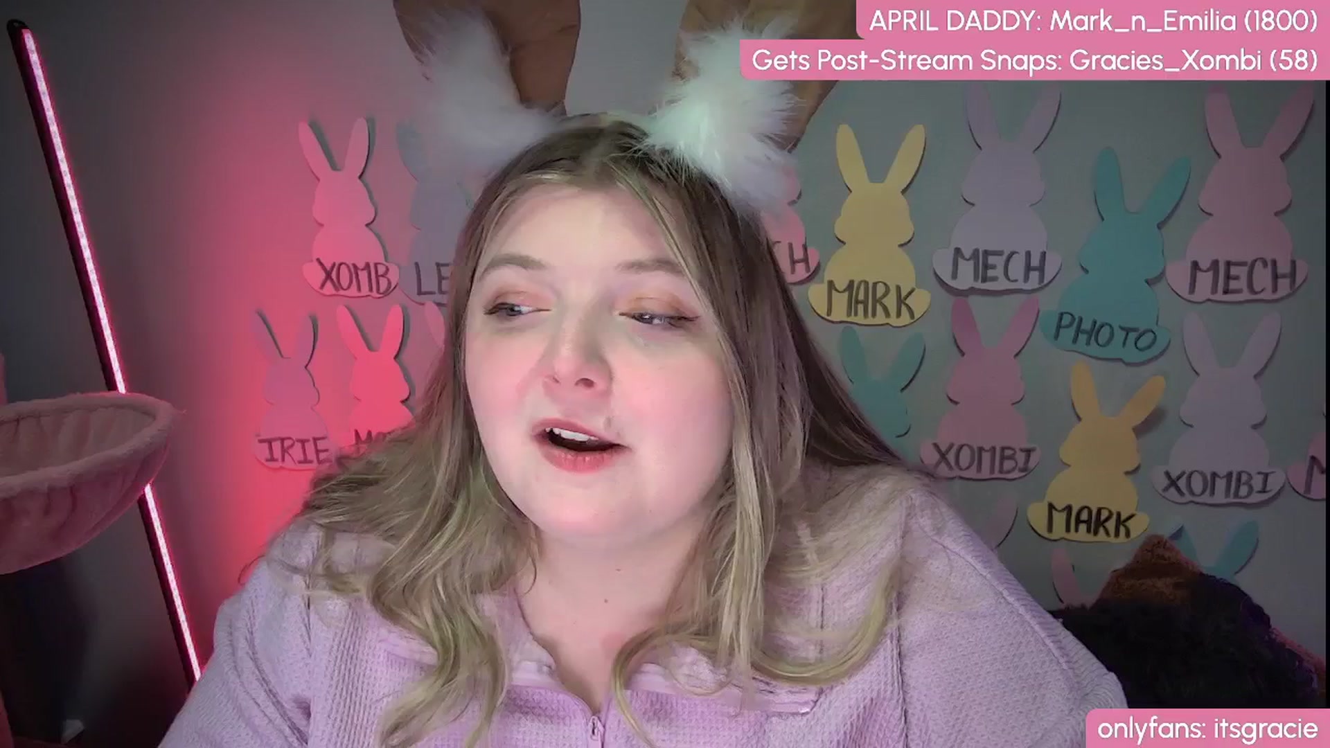 Gallery image thumbnail from Gracie's myfreecams stream on, 04/21/2025, 01:21 image 1 of 20