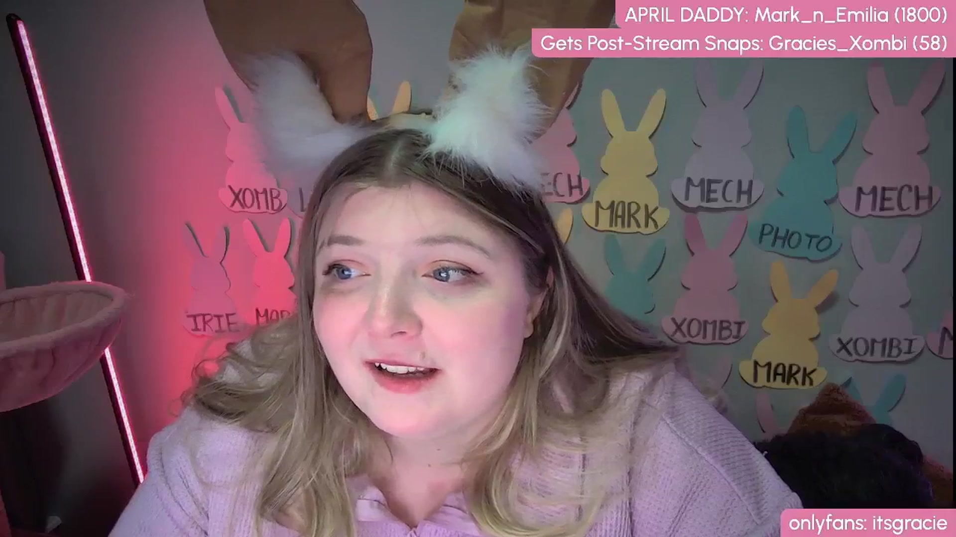 Gallery image thumbnail from Gracie's myfreecams stream on, 04/21/2025, 01:21 image 5 of 20