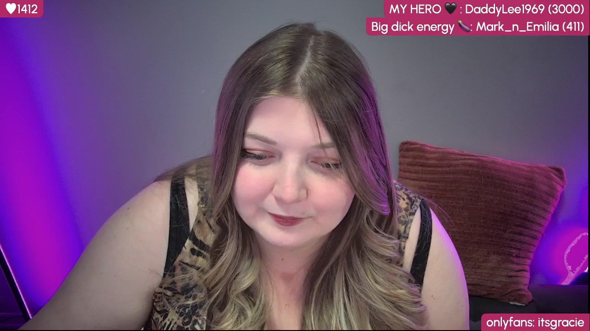 Gallery image thumbnail from Gracie's myfreecams stream on, 07/24/2025, 01:08 image 17 of 20