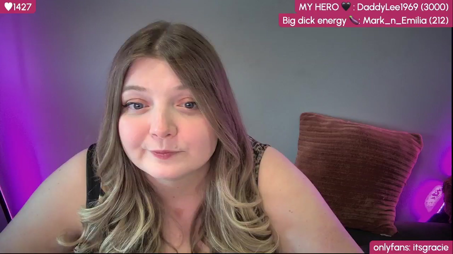 Gallery image thumbnail from Gracie's myfreecams stream on, 07/24/2025, 01:08 image 2 of 20