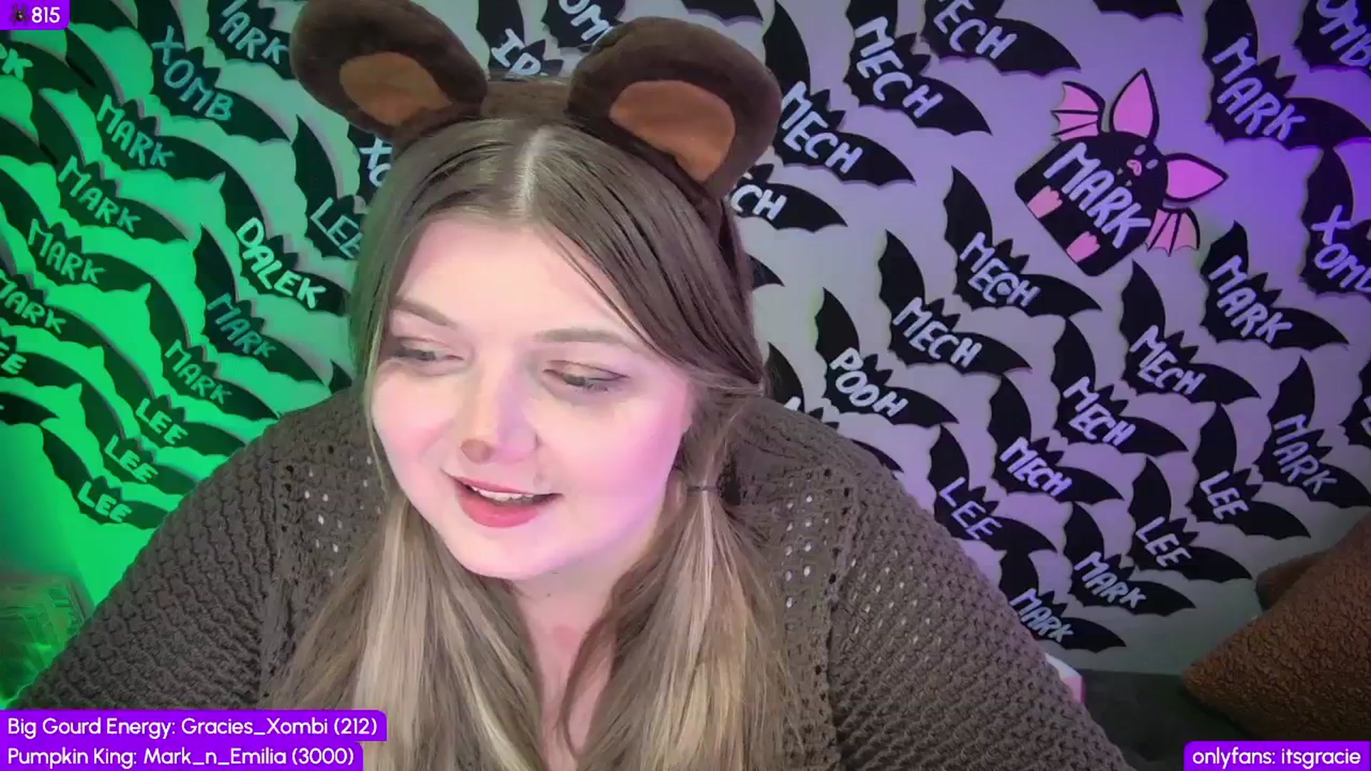 Gallery image thumbnail from Gracie's myfreecams stream on, 10/21/2025, 24:00 image 7 of 20