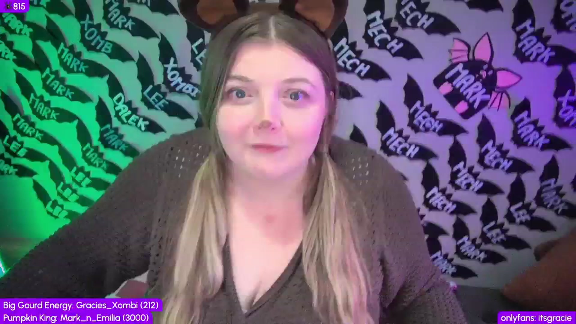 Gallery image thumbnail from Gracie's myfreecams stream on, 10/21/2025, 24:00 image 3 of 20