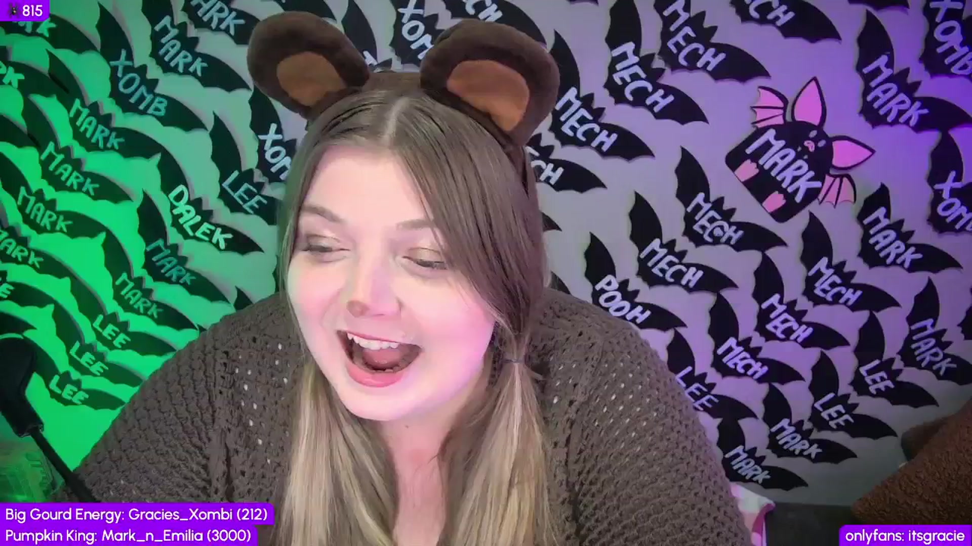 Gallery image thumbnail from Gracie's myfreecams stream on, 10/21/2025, 24:00 image 2 of 20