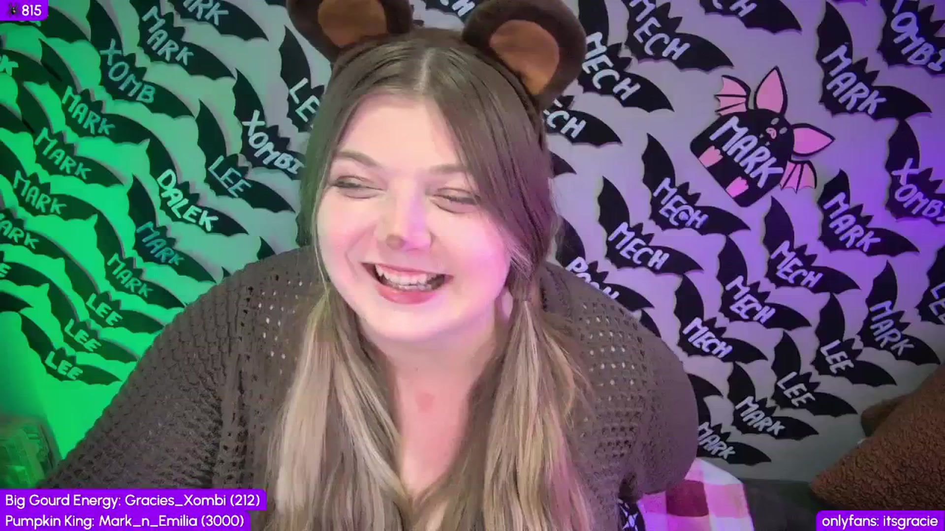 Gallery image thumbnail from Gracie's myfreecams stream on, 10/21/2025, 24:00 image 15 of 20