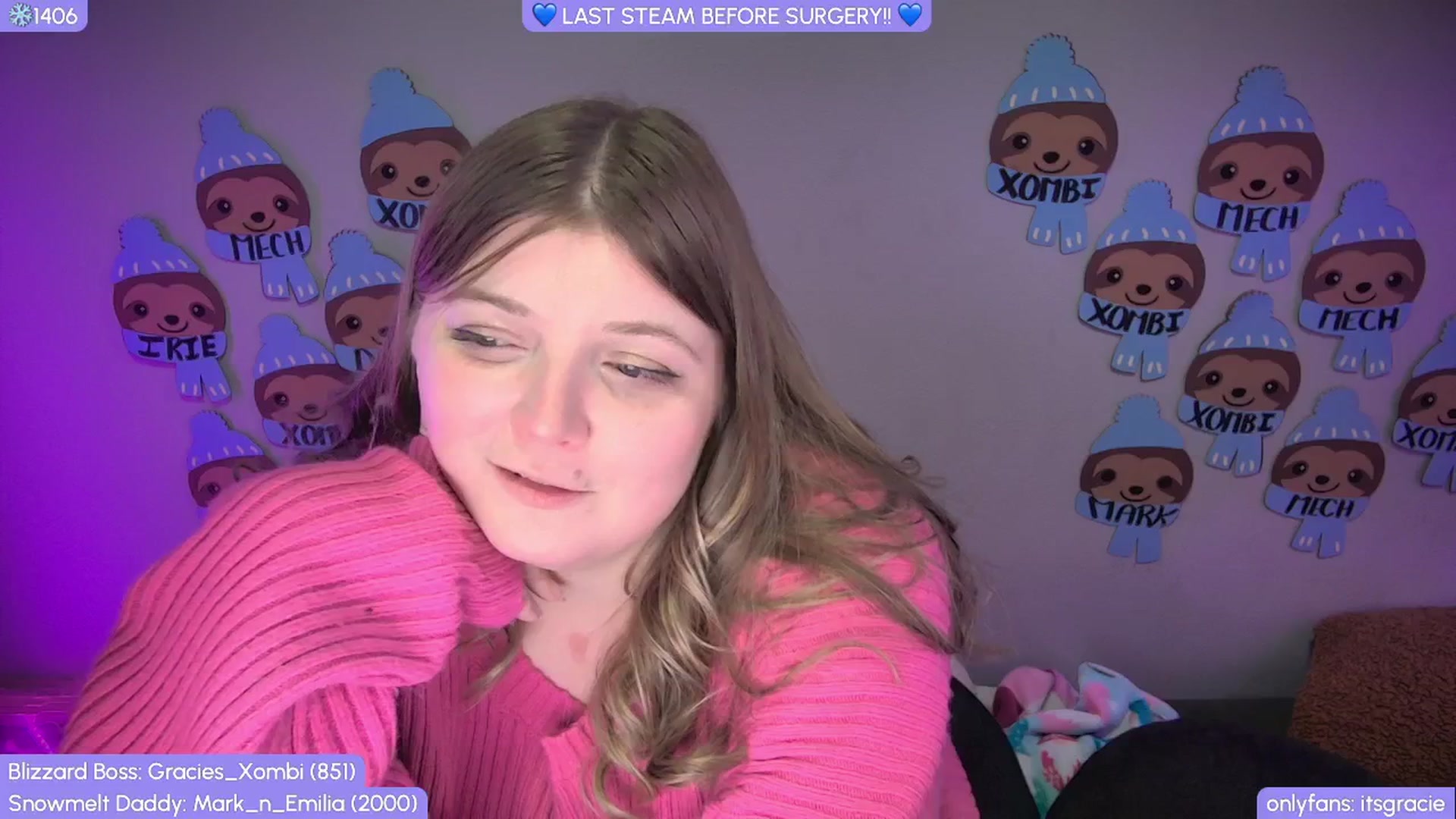 Gallery image thumbnail from Gracie's myfreecams stream on, 11/19/2025, 24:53 image 10 of 20