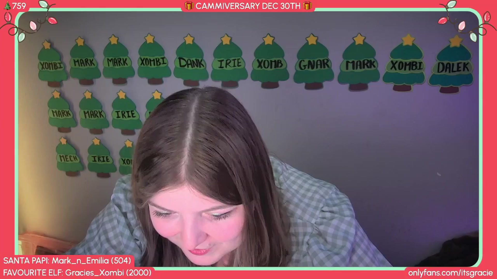Gallery image thumbnail from Gracie's myfreecams stream on, 12/15/2025, 01:21 image 17 of 20