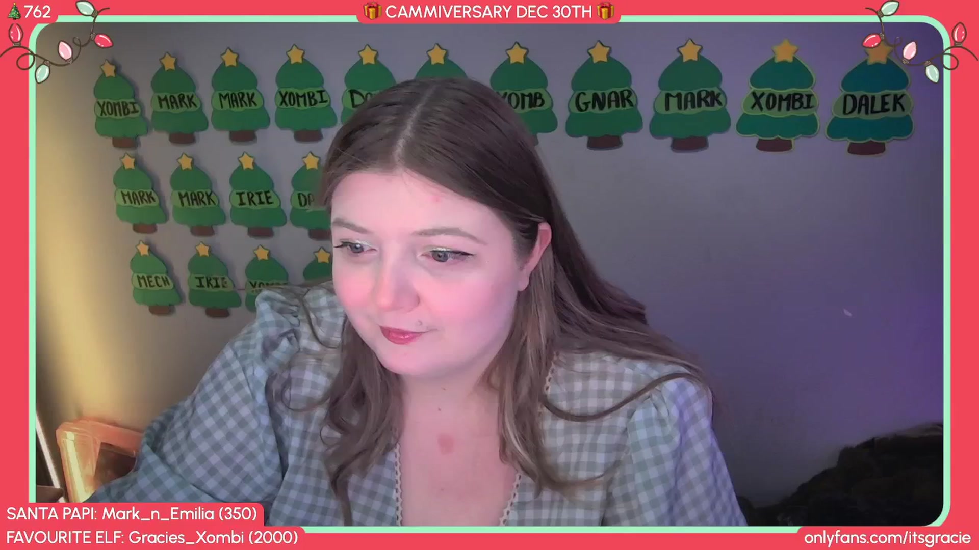 Gallery image thumbnail from Gracie's myfreecams stream on, 12/15/2025, 01:21 image 8 of 20